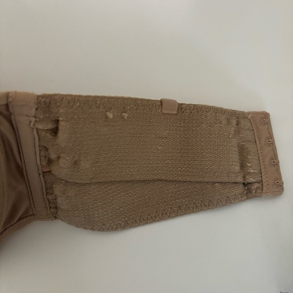 VICTORIAS SECRET BODY BY VICTORIA Lightly Lined Smooth Strapless Bra Tan 36DDD - Picture 7 of 9